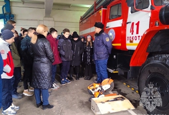 Брасовские школьники побывали на экскурсии в пожарно-спасательной части